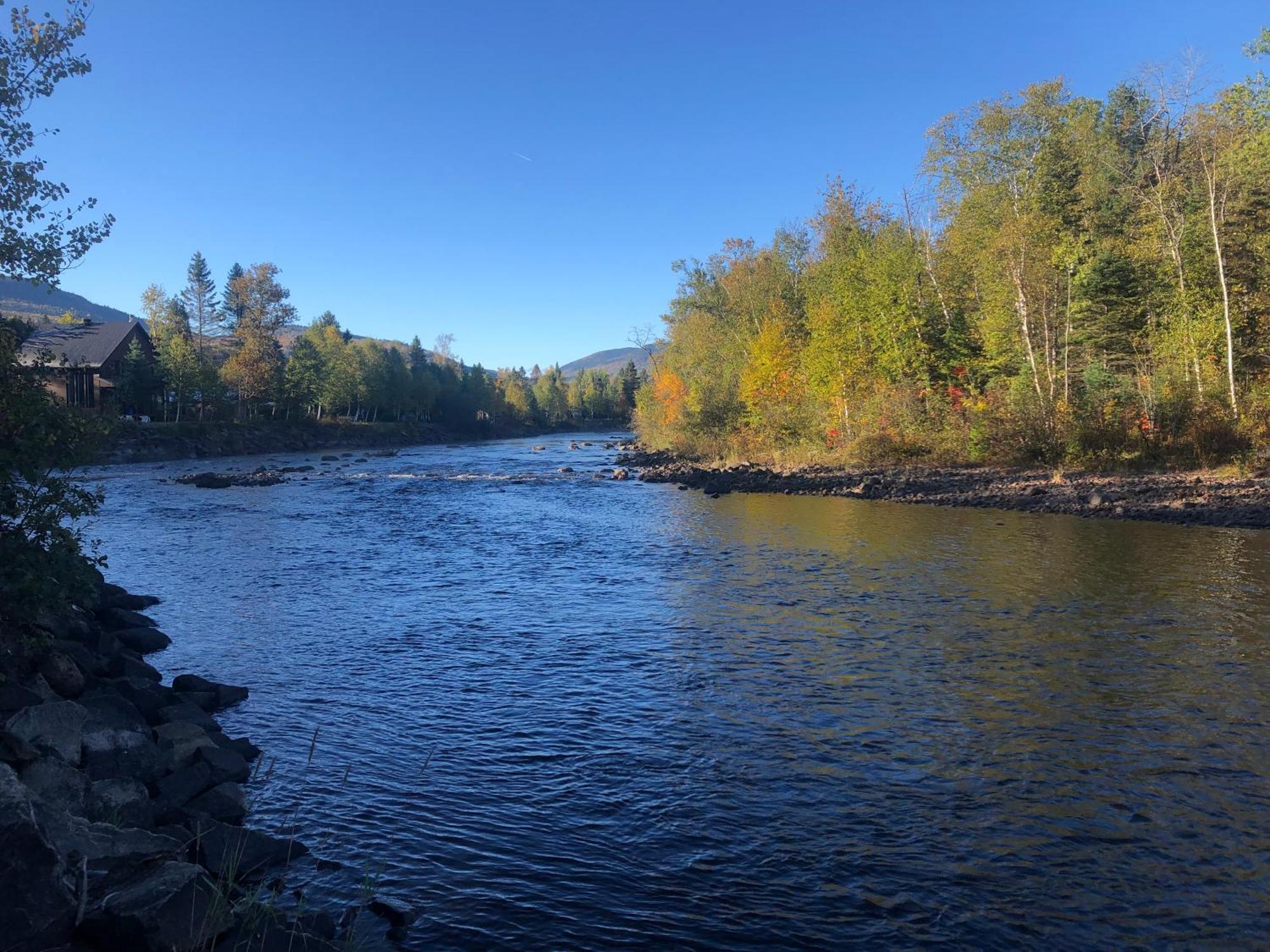 Belle Maison Avec Vue Sur La Riviere LʼAnse-Saint-Jean Zewnętrze zdjęcie